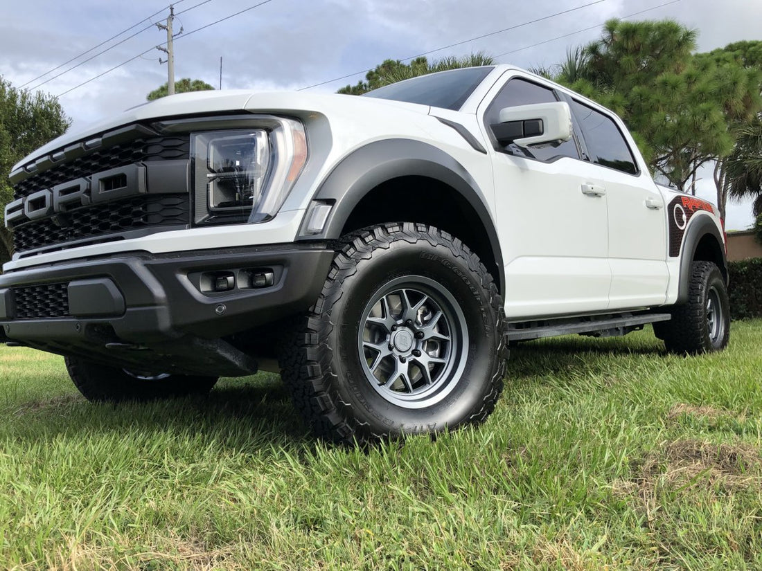 White Gen3 Raptor - Matte Gray FP2